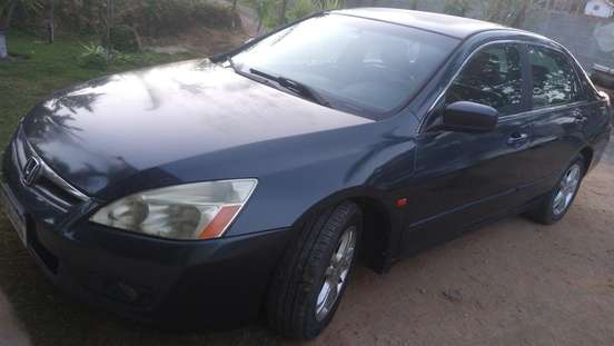 HONDA-ACCORD-2006