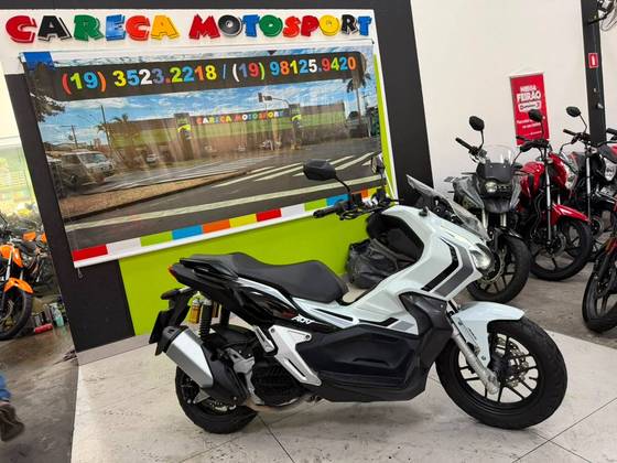 HONDA ADV 