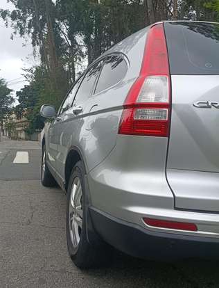 HONDA-CRV-2010