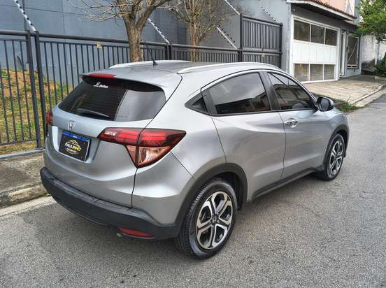 HONDA-HR-V-1.8 16V FLEX TOURING 4P AUTOMÁTICO HONDA-HR-V-2017