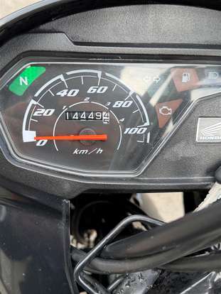 HONDA-POP 110i ES-2024