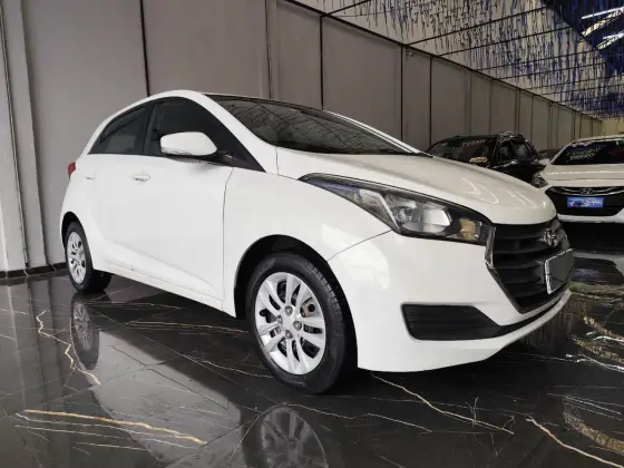 HYUNDAI HB20 1.0 COMFORT 12V FLEX 4P MANUAL