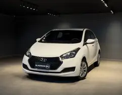 HYUNDAI HB20 1.6 COMFORT PLUS 16V FLEX 4P AUTOMÁTICO HYUNDAI HB20 1.6 COMFORT PLUS 16V FLEX 4P AUTOMÁTICO