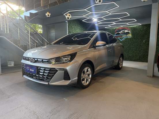 HYUNDAI-HB20S-2024