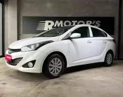 HYUNDAI HB20S 1.0 COMFORT PLUS 12V FLEX 4P MANUAL HYUNDAI HB20S 1.0 COMFORT PLUS 12V FLEX 4P MANUAL