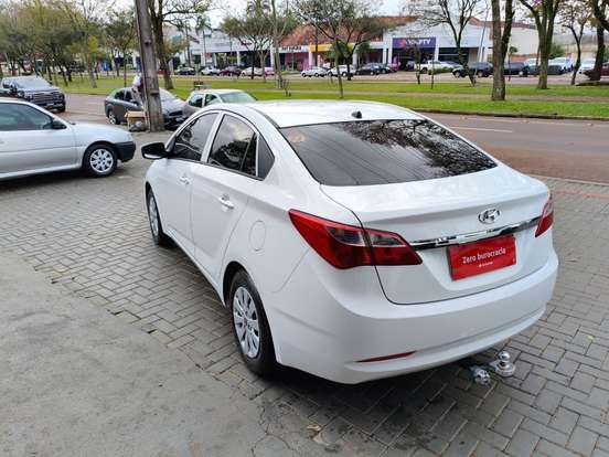 HYUNDAI-HB20S-2014