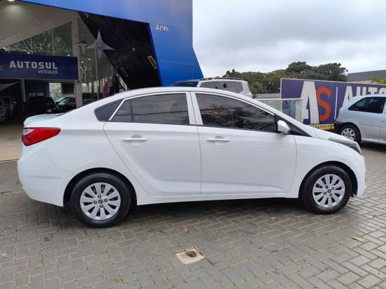 HYUNDAI-HB20S-2014