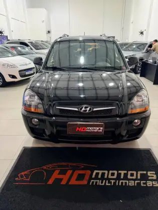 HYUNDAI TUCSON 2.0 MPFI GL 16V 2WD GASOLINA 4P AUTOMÁTICO HYUNDAI TUCSON 2.0 MPFI GL 16V 2WD GASOLINA 4P AUTOMÁTICO