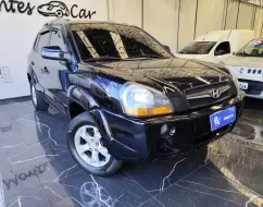HYUNDAI TUCSON 2.0 MPFI GLS 16V 143CV 2WD FLEX 4P AUTOMÁTICO HYUNDAI TUCSON 2.0 MPFI GLS 16V 143CV 2WD FLEX 4P AUTOMÁTICO