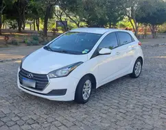 HYUNDAI HB20 1.0 COMFORT PLUS 12V FLEX 4P MANUAL HYUNDAI HB20 1.0 COMFORT PLUS 12V FLEX 4P MANUAL