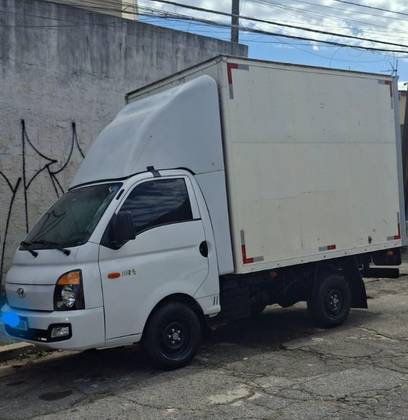 HYUNDAI HR 2.5 LONGO SEM CAÇAMBA 4X2 16V 130CV TURBO INTERCOOLER DIESEL 2P MANUAL