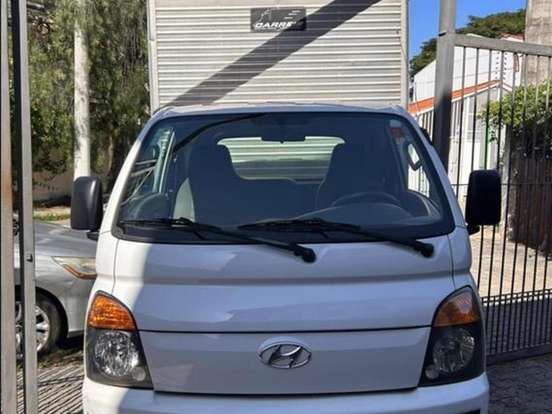 HYUNDAI-HR-2.5 LONGO SEM CAÇAMBA 4X2 16V 130CV TURBO INTERCOOLER DIESEL 2P MANUAL HYUNDAI-HR-2019
