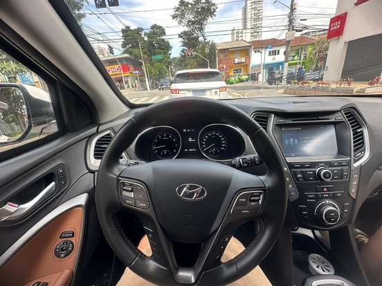 HYUNDAI-SANTA FÉ-3.3 MPFI 4X4 7 LUGARES V6 270CV GASOLINA 4P AUTOMÁTICO HYUNDAI-SANTA FÉ-2017
