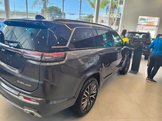 JEEP-COMMANDER-2026