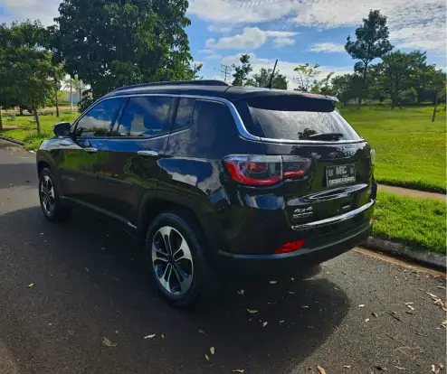 JEEP-COMPASS-2.0 16V DIESEL LONGITUDE 4X4 AUTOMÁTICO JEEP-COMPASS-2017