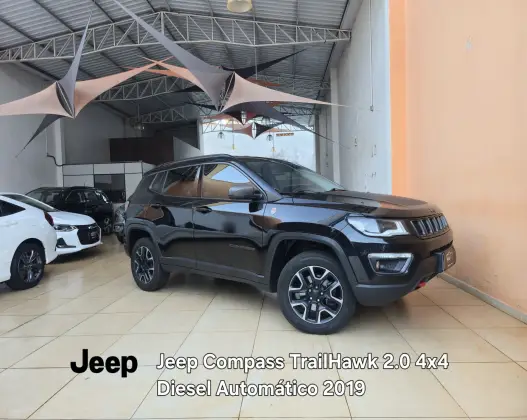 JEEP COMPASS 2.0 16V DIESEL TRAILHAWK 4X4 AUTOMÁTICO JEEP COMPASS 2.0 16V DIESEL TRAILHAWK 4X4 AUTOMÁTICO