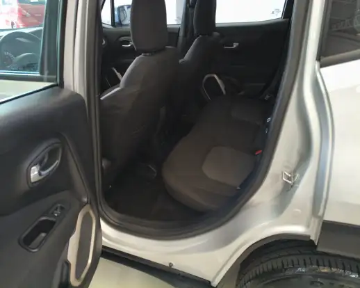 JEEP-RENEGADE-1.8 16V FLEX LONGITUDE 4P AUTOMÁTICO JEEP-RENEGADE-2015