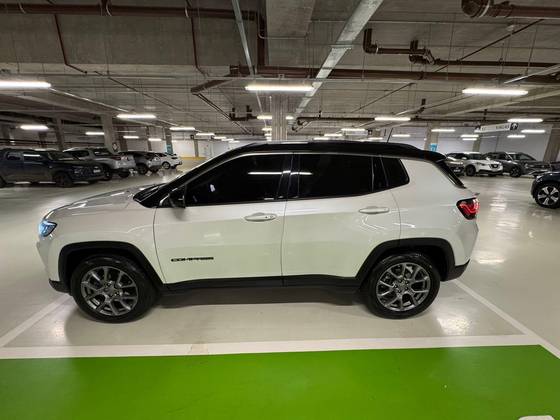 JEEP COMPASS 1.3 T270 TURBO FLEX SPORT AT6