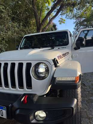 JEEP-GLADIATOR-2023
