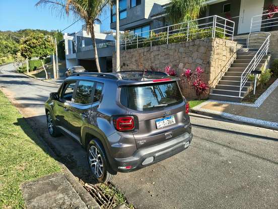 JEEP-RENEGADE-2022