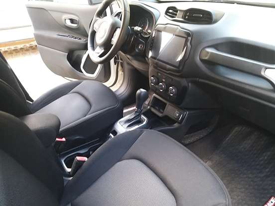 JEEP-RENEGADE-2019