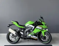 KAWASAKI NINJA ZX-4R SE KAWASAKI NINJA ZX-4R SE