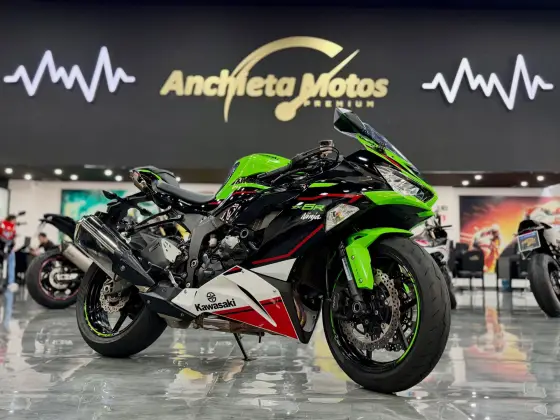 ふーみ Comprar Moto Kawasaki Ninja-zx-6r a partir de 2018 Usada, Seminova