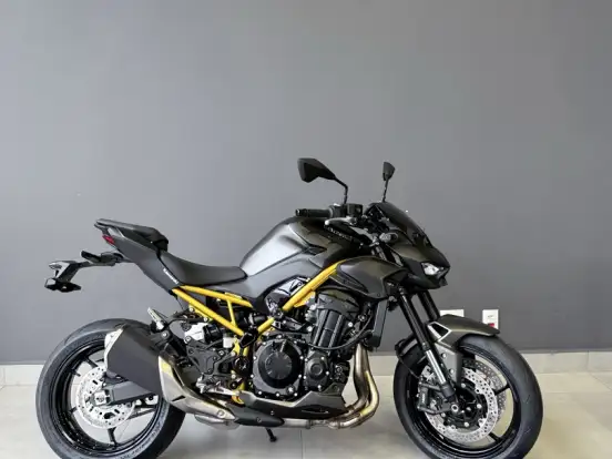 KAWASAKI-Z900 KAWASAKI-Z900-2026