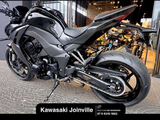 KAWASAKI-Z1100 KAWASAKI-Z1100-2026