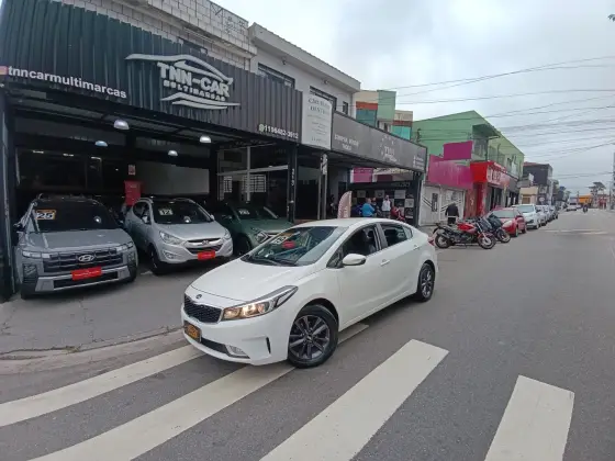 KIA CERATO 1.6 SX 16V FLEX 4P AUTOMÁTICO