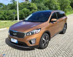 KIA SORENTO 3.3 V6 GASOLINA EX 7L AUTOMATICO KIA SORENTO 3.3 V6 GASOLINA EX 7L AUTOMATICO