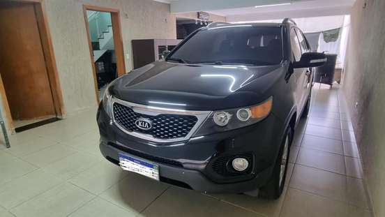 KIA-SORENTO-2012