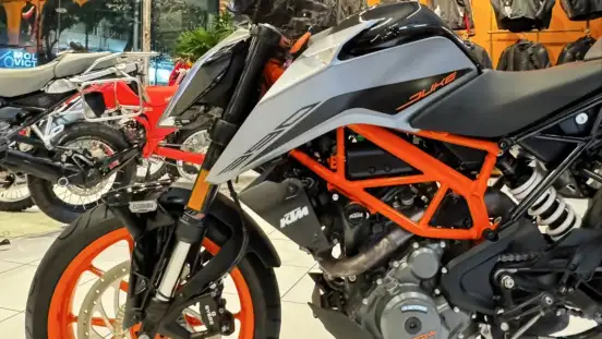 KTM-390 DUKE ABS-2022