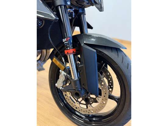 KTM-990 DUKE-2024