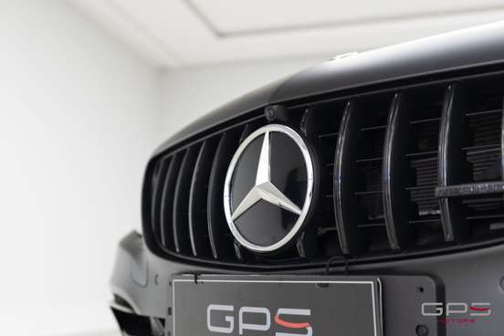 MERCEDES-BENZ-C 63 AMG-2020