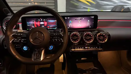 MERCEDES-BENZ-CLA 35 AMG-2024