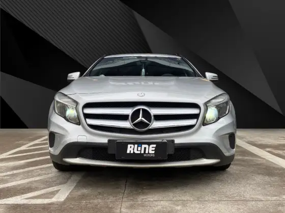 MERCEDES-BENZ GLA 200 1.6 CGI ADVANCE 16V TURBO FLEX 4P AUTOMÁTICO MERCEDES-BENZ GLA 200 1.6 CGI ADVANCE 16V TURBO FLEX 4P AUTOMÁTICO