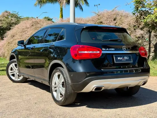 MERCEDES-BENZ-GLA 200-1.6 CGI ADVANCE 16V TURBO FLEX 4P AUTOMÁTICO MERCEDES-BENZ-GLA 200-2017