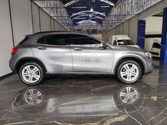 MERCEDES-BENZ-GLA 200-1.6 CGI FLEX STYLE 7G-DCT MERCEDES-BENZ-GLA 200-2019