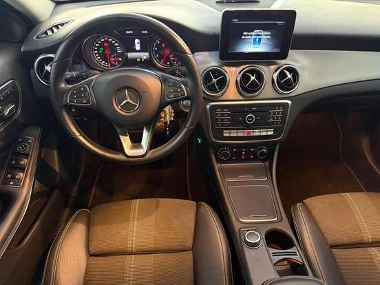 MERCEDES-BENZ-GLA 200-1.6 CGI FLEX ADVANCE 7G-DCT MERCEDES-BENZ-GLA 200-2018
