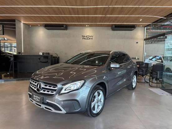 MERCEDES-BENZ-GLA 200-1.6 CGI FLEX ADVANCE 7G-DCT MERCEDES-BENZ-GLA 200-2019
