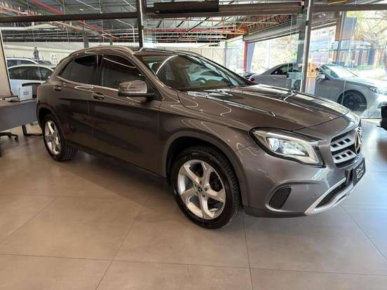 MERCEDES-BENZ-GLA 200-1.6 CGI FLEX ADVANCE 7G-DCT MERCEDES-BENZ-GLA 200-2019