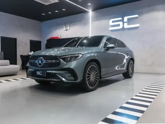 MERCEDES-BENZ GLC 300 2.0 MHEV AMG LINE COUPÉ 4MATIC 9G-TRONIC