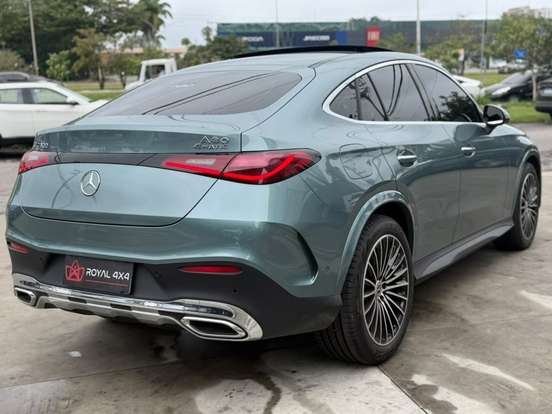 MERCEDES-BENZ-GLC 300-2025