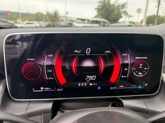 MERCEDES-BENZ-GLC 300-2025
