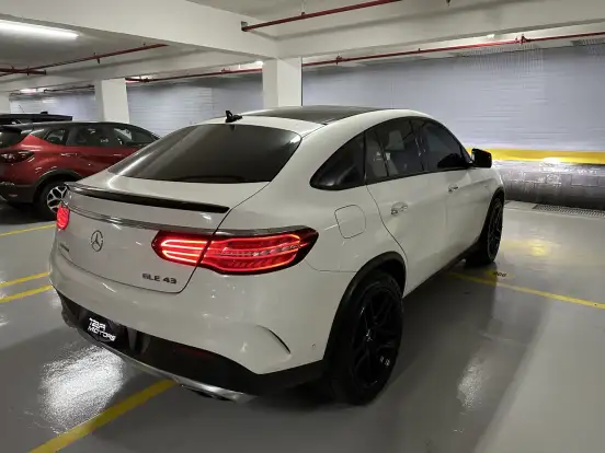 MERCEDES-BENZ-GLE 43 AMG-3.0 V6 GASOLINA COUPÉ 4MATIC 9G-TRONIC MERCEDES-BENZ-GLE 43 AMG-2016