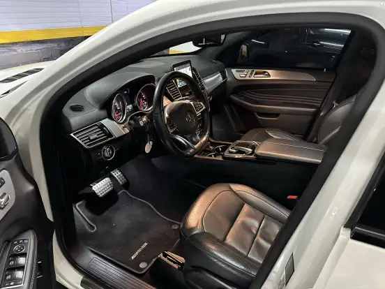 MERCEDES-BENZ-GLE 43 AMG-3.0 V6 GASOLINA COUPÉ 4MATIC 9G-TRONIC MERCEDES-BENZ-GLE 43 AMG-2016