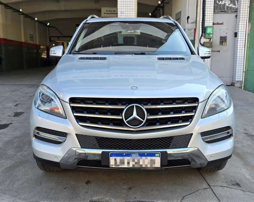 MERCEDES-BENZ-ML 350-3.0 BLUETEC V6 DIESEL 4P AUTOMÁTICO MERCEDES-BENZ-ML 350-2015