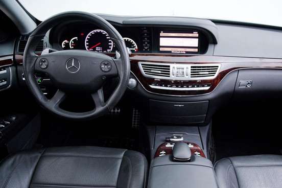 MERCEDES-BENZ-S 63 AMG-2009