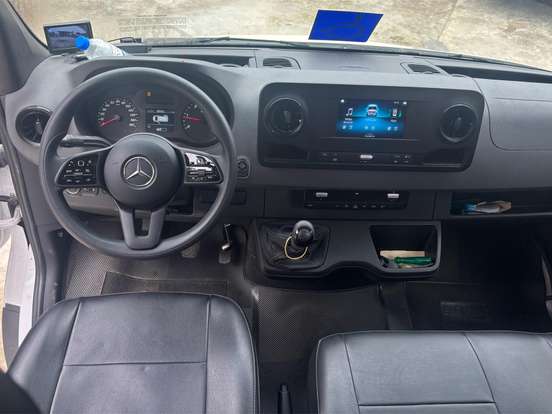 MERCEDES-BENZ-SPRINTER-2.0 CDI DIESEL VAN 417 TA LONGO 10L MANUAL MERCEDES-BENZ-SPRINTER-2023